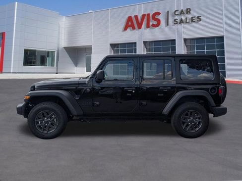 Used 2025 Jeep Wrangler Unlimited Sport AWD/4WD image 10