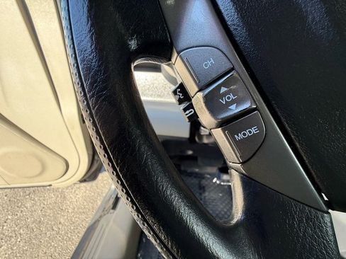 Used 2010 Honda Element EX image 17