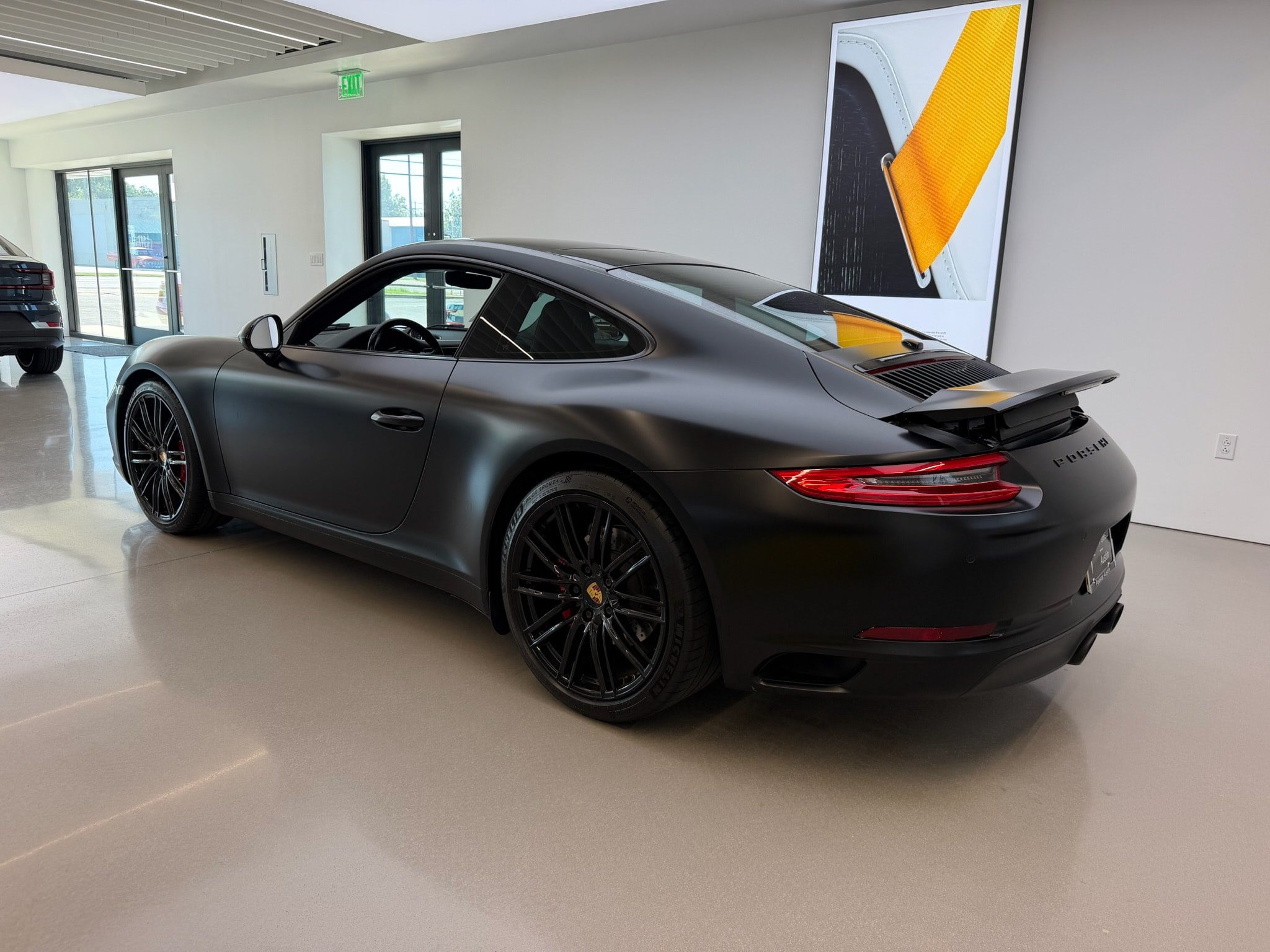 Used 2017 Porsche 911 Carrera S RWD image 4