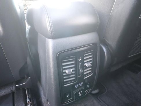 Used 2019 Jeep Grand Cherokee High Altitude image 14