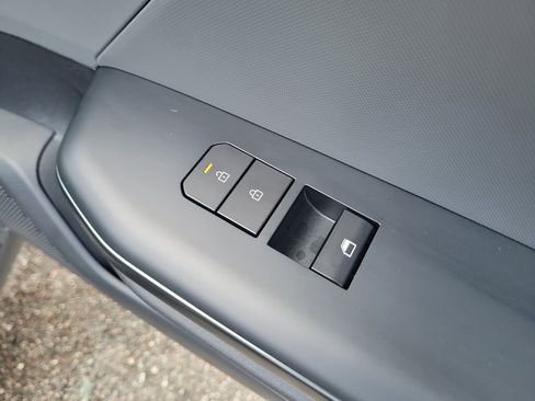 New 2026 Kia K4 FWD image 11