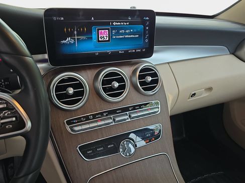 Used 2020 Mercedes-Benz C 300 4MATIC Sedan image 22
