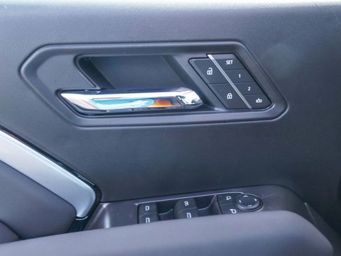 New 2026 Chevrolet Colorado Z71 w/ Technology Package image 19