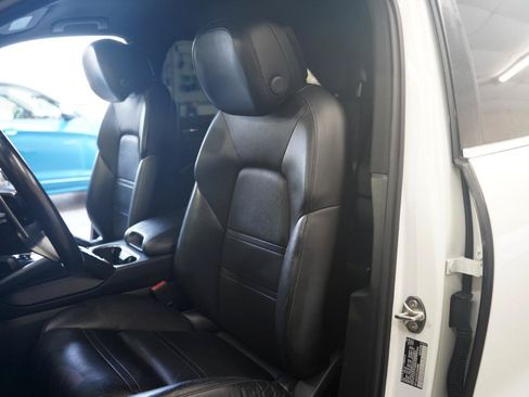 Used 2020 Porsche Cayenne AWD/4WD image 27