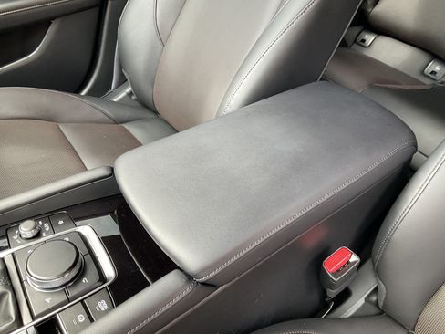Used 2025 MAZDA MAZDA3 Hatchback w/Premium Plus Pkg AWD/4WD image 21