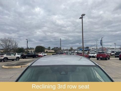 Used 2019 Toyota Highlander LE image 21