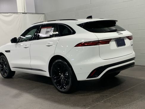 New 2026 Jaguar F-PACE R-Dynamic S image 12