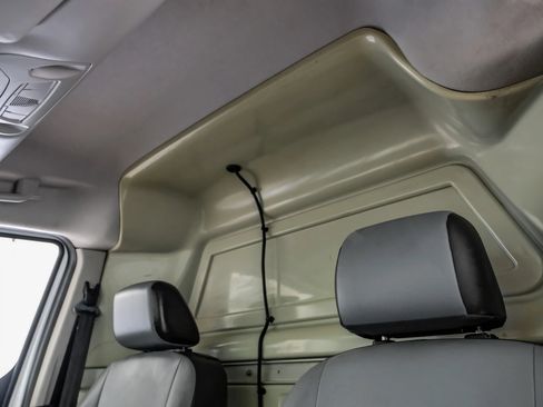Used 2016 Ford Transit Connect XL FWD image 24