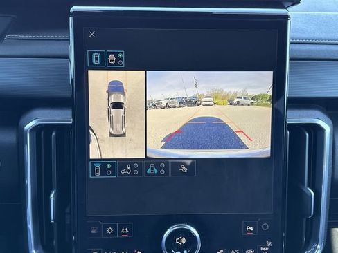 Certified 2025 GMC Acadia Elevation image 21