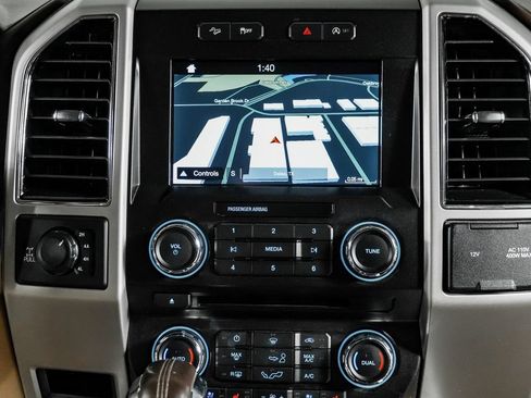 Used 2018 Ford F150 Lariat AWD/4WD image 23