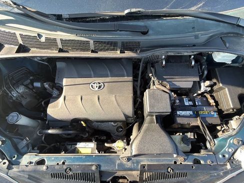 Used 2011 Toyota Sienna LE w/ Towing Pkg FWD image 22