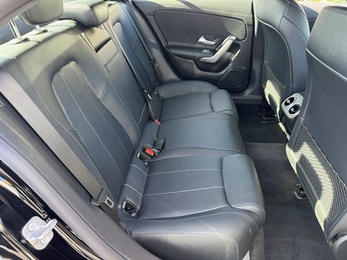 Used 2025 Mercedes-Benz CLA 250 image 8