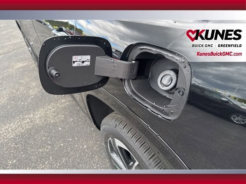 New 2026 Buick Enclave Sport Touring w/ LPO, Floor Liner Package image 13