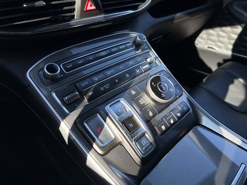 Used 2023 Hyundai Santa Fe Limited image 22