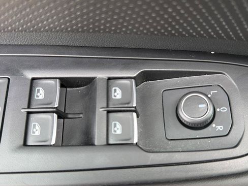 Used 2024 Volkswagen Atlas SE image 26