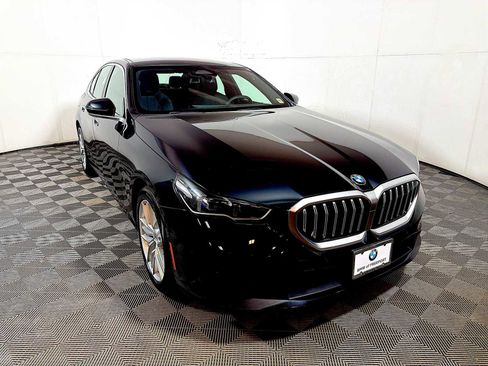 Used 2024 BMW 540i xDrive w/ Convenience Package AWD/4WD image 2