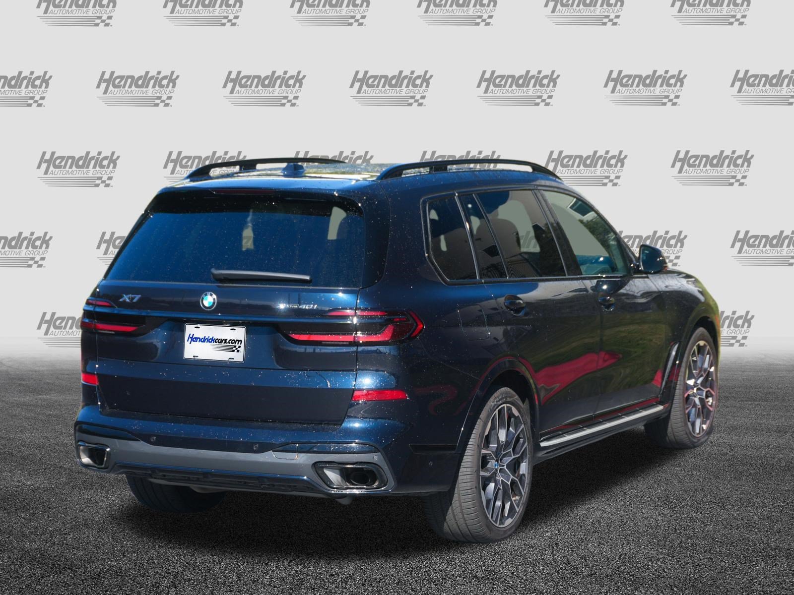 Certified 2024 BMW X7 xDrive40i w/ M Sport Package AWD/4WD image 9