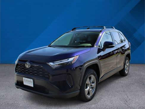 Used 2023 Toyota RAV4 XLE w/ Convenience Package AWD/4WD image 5