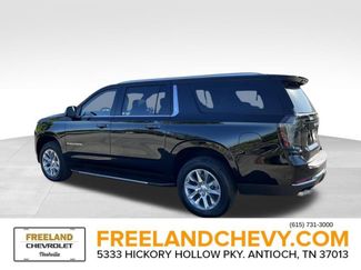 New 2026 Chevrolet Suburban Premier w/ Sun And Tow Package RWD video 4