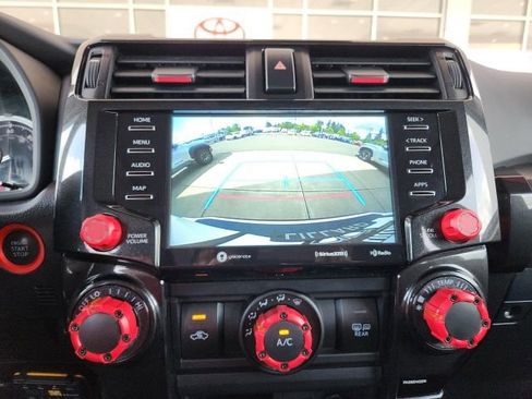 Used 2023 Toyota 4Runner TRD Off-Road Premium w/ Moonroof Package AWD/4WD image 13