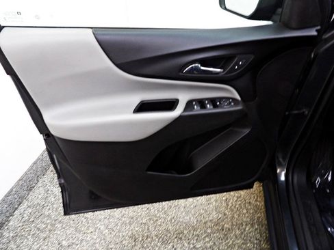 Used 2019 Chevrolet Equinox LS FWD image 7