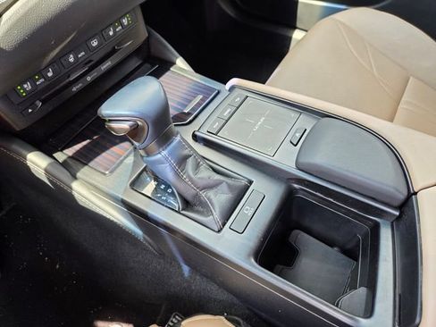 Used 2019 Lexus ES 350 w/ Accessory Package FWD image 27