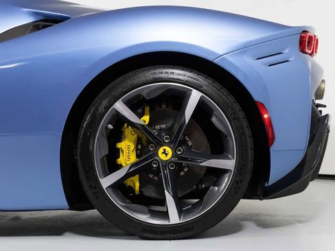 Used 2022 Ferrari SF90 Stradale image 13