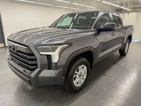 Certified 2026 Toyota Tundra SR5 w/ SR5 Premium Package AWD/4WD image 5