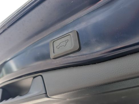 Used 2024 Toyota RAV4 XLE Premium FWD image 34