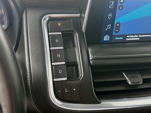 Used 2024 Chevrolet Tahoe Premier image 16