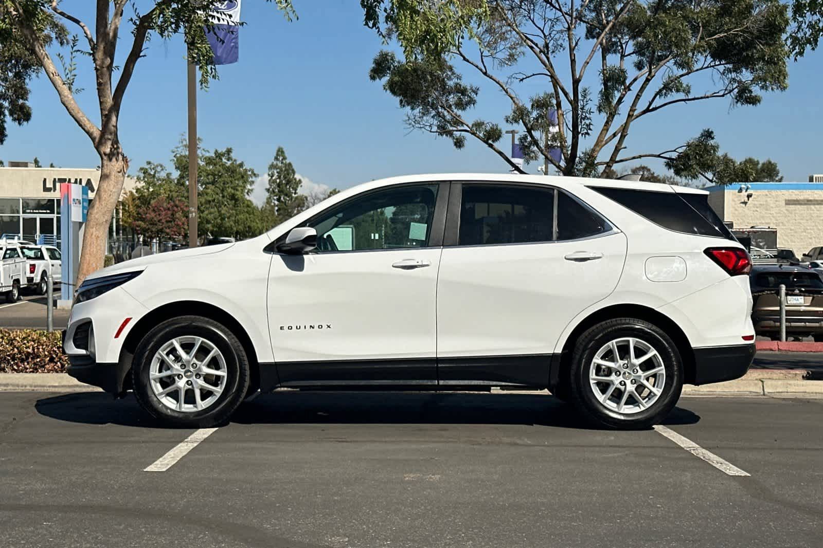 Used 2023 Chevrolet Equinox LT AWD/4WD image 6