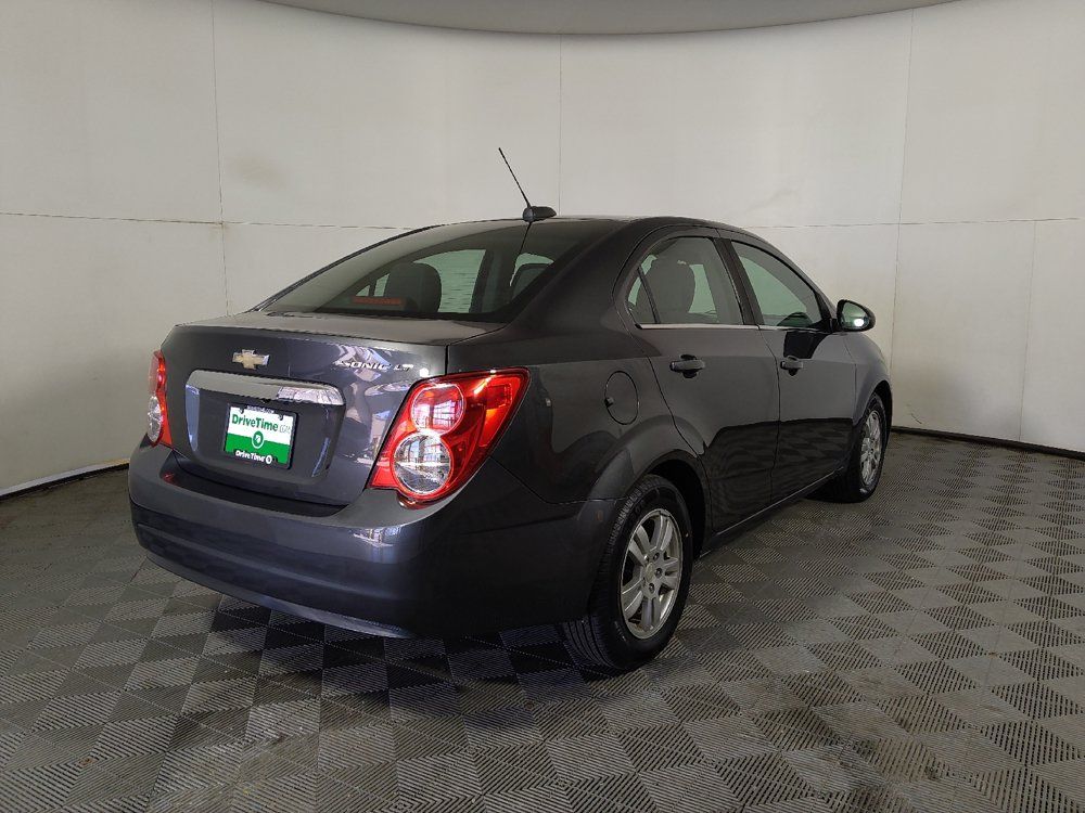 Used 2016 Chevrolet Sonic LT w/ Driver Confidence Package FWD image 9