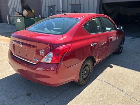 Used 2012 Nissan Versa SV w/ Convenience Pkg FWD image 5