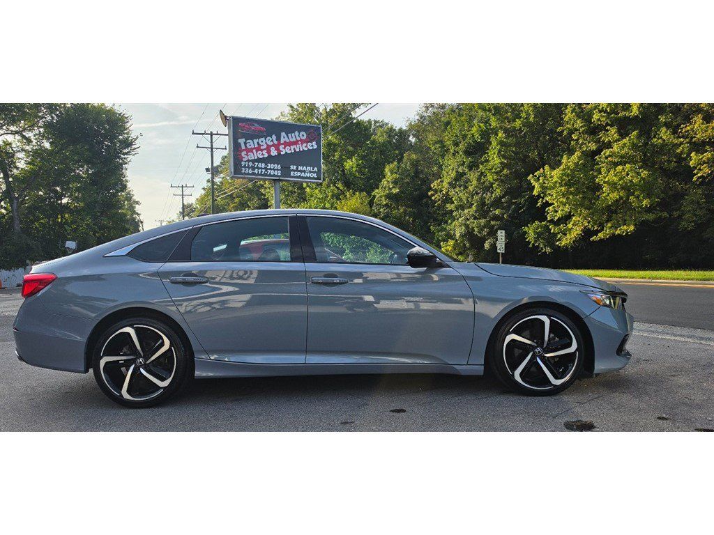 Used 2022 Honda Accord Sport image 4