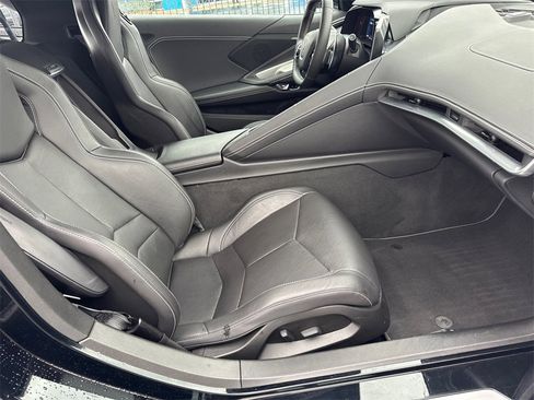 Used 2021 Chevrolet Corvette Stingray Coupe w/ 1LT image 14