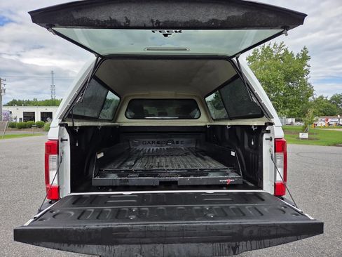 Used 2017 Ford F350 XL w/ Power Equipment Group AWD/4WD image 23