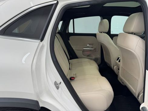 Certified 2025 Mercedes-Benz GLA 250 image 17