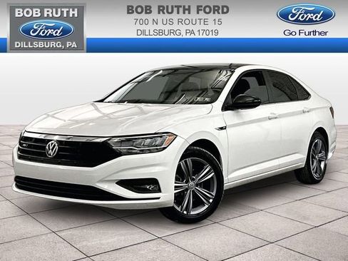 Used 2019 Volkswagen Jetta R-Line FWD image 1