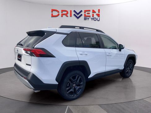 Used 2024 Toyota RAV4 Adventure image 6