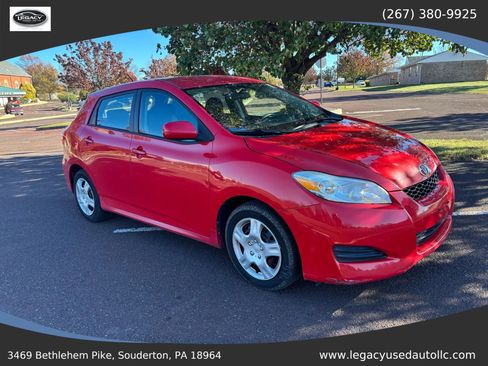 Used 2010 Toyota Matrix image 7