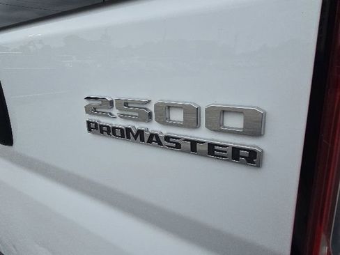 Used 2023 RAM ProMaster 2500 FWD image 33