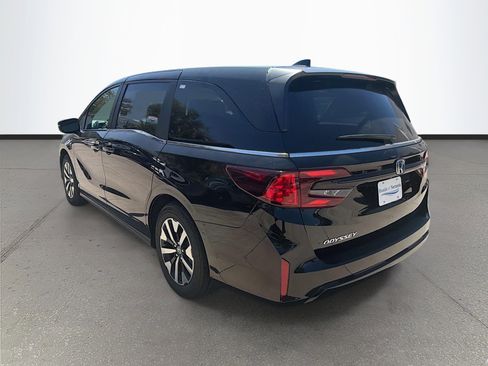 New 2026 Honda Odyssey EX-L image 7