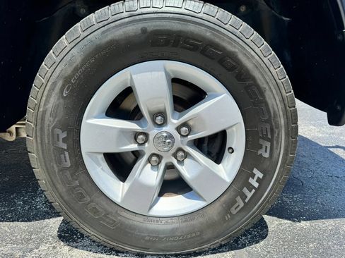 Used 2019 RAM 1500 Tradesman RWD image 28