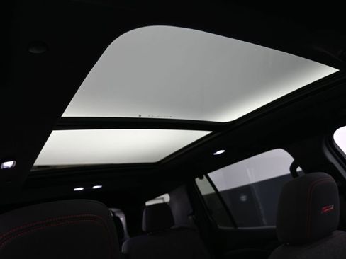 Used 2024 Chevrolet Traverse Z71 w/ Enhanced Driving Package image 40