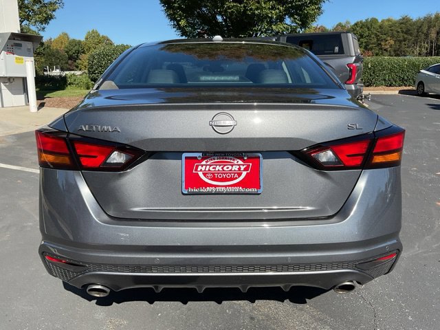 Used 2024 Nissan Altima 2.5 SL FWD image 9