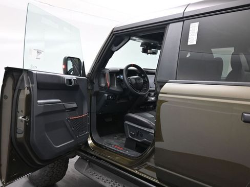 New 2026 Ford Bronco Raptor AWD/4WD image 8