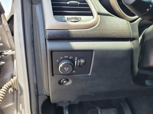 Used 2016 Jeep Grand Cherokee Laredo image 22