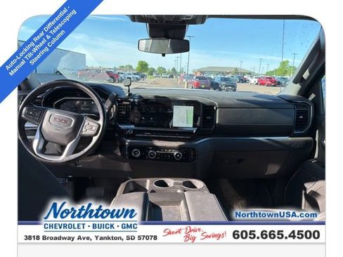 Used 2022 GMC Sierra 1500 Elevation w/ LPO, Elevation Black Package AWD/4WD image 13