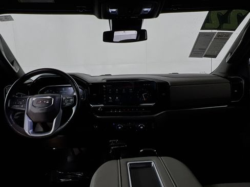 Used 2022 GMC Sierra 1500 SLT w/ SLT Premium Plus Package image 29