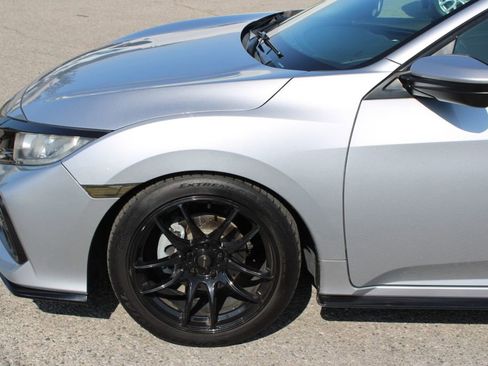 Used 2019 Honda Civic Sport image 7